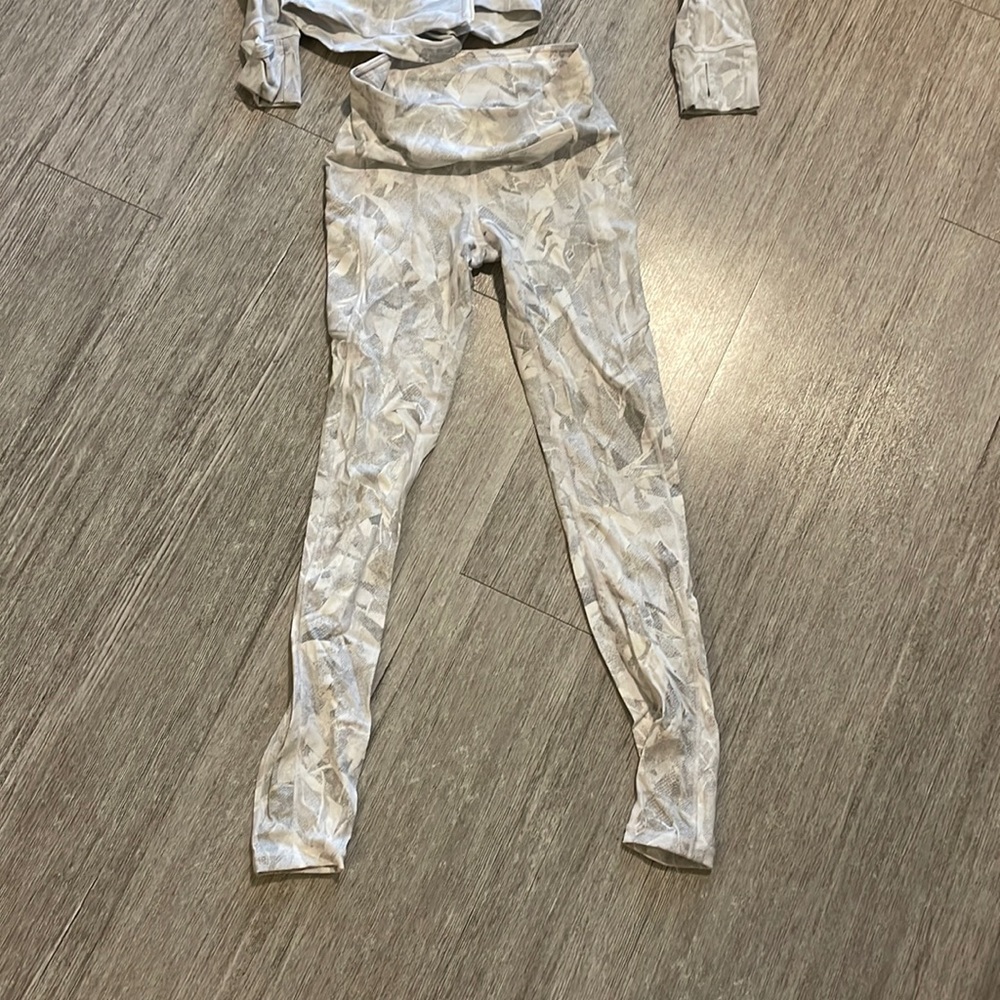 Lulu lemon leggings